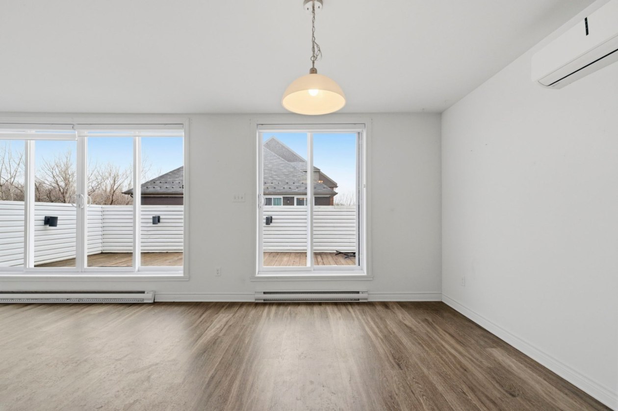Salle à manger — 325, Rue Ste-Catherine, 404, Saint-Constant, J5A0G1, Saint-Constant