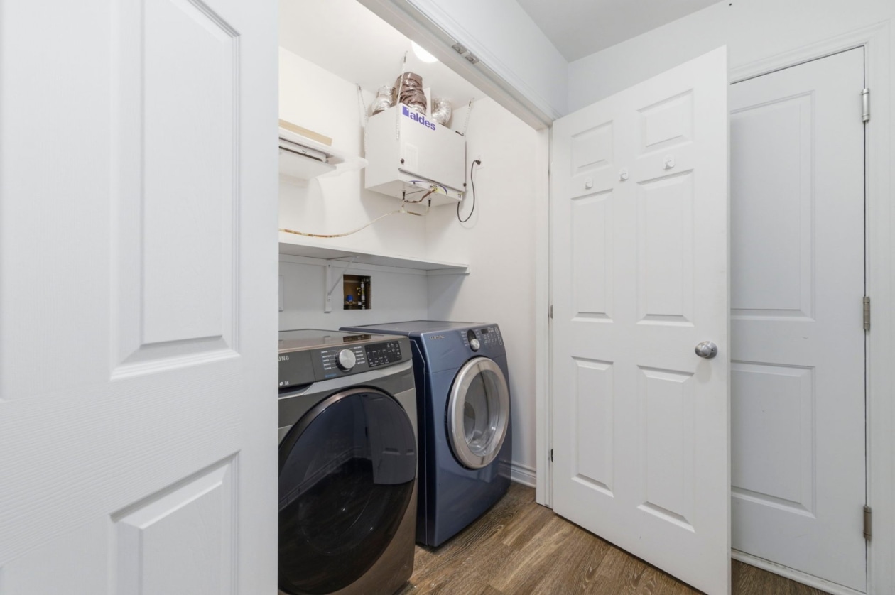 Salle de lavage — 325, Rue Ste-Catherine, 404, Saint-Constant, J5A0G1, Saint-Constant