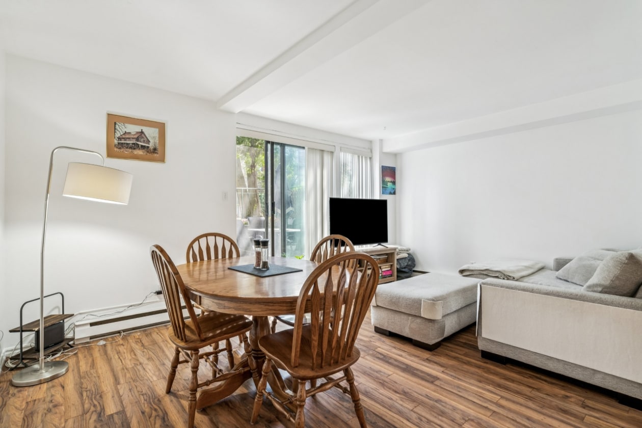 Salle à manger — 715, 36e Avenue, A01, Montréal (Lachine), H8T3L8, Montréal (Lachine)