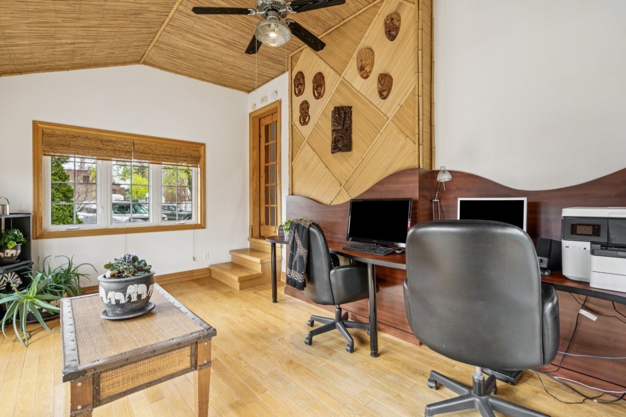 Bureau — 3325, Rue Dawes, Montréal (Lachine), H9T1W5, Montréal (Lachine)