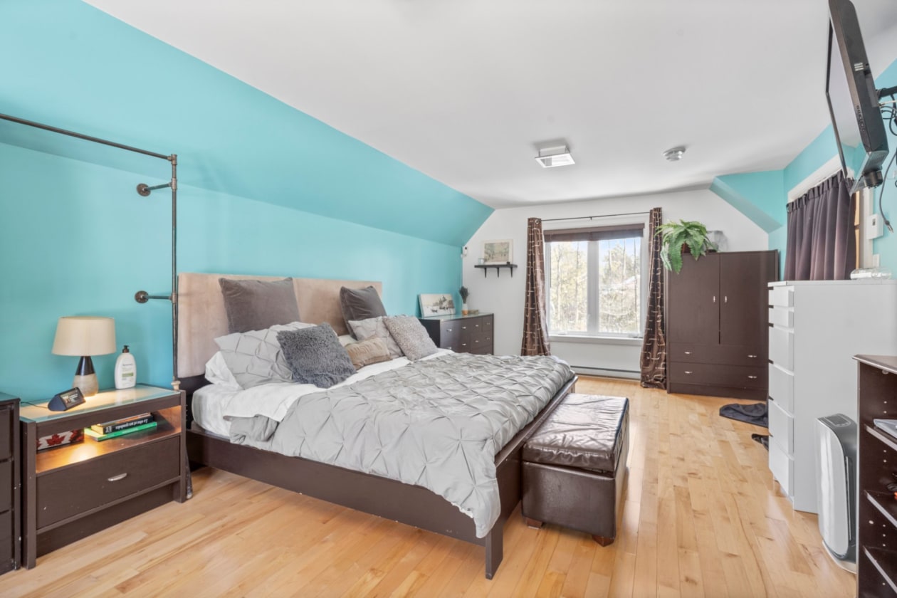 Chambre à coucher principale — 311, Rue des Celtes, Saint-Colomban, J5K0G7, Saint-Colomban