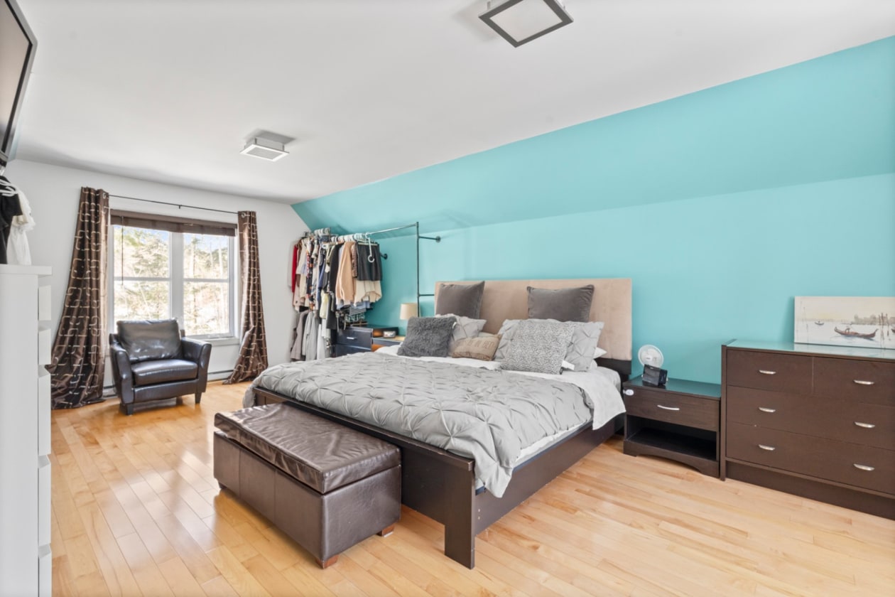 Chambre à coucher principale — 311, Rue des Celtes, Saint-Colomban, J5K0G7, Saint-Colomban