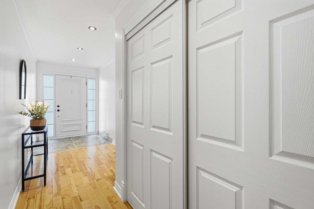 Hall d'entrée — 445, Rue du Baron, Saint-Sauveur, J0R1R4, Saint-Sauveur