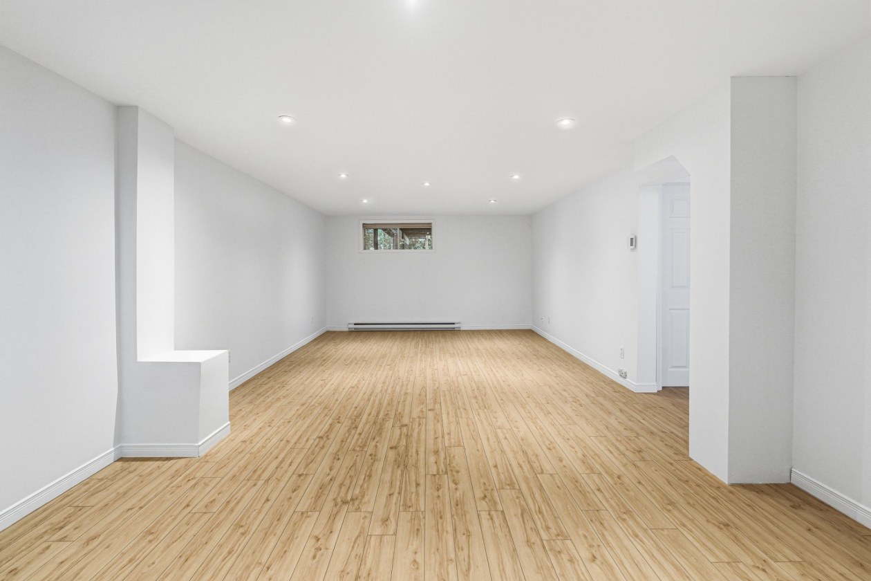 Salle familiale — 445, Rue du Baron, Saint-Sauveur, J0R1R4, Saint-Sauveur
