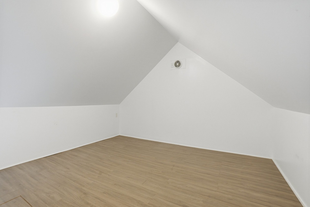 Mezzanine — 445, Rue du Baron, Saint-Sauveur, J0R1R4, Saint-Sauveur