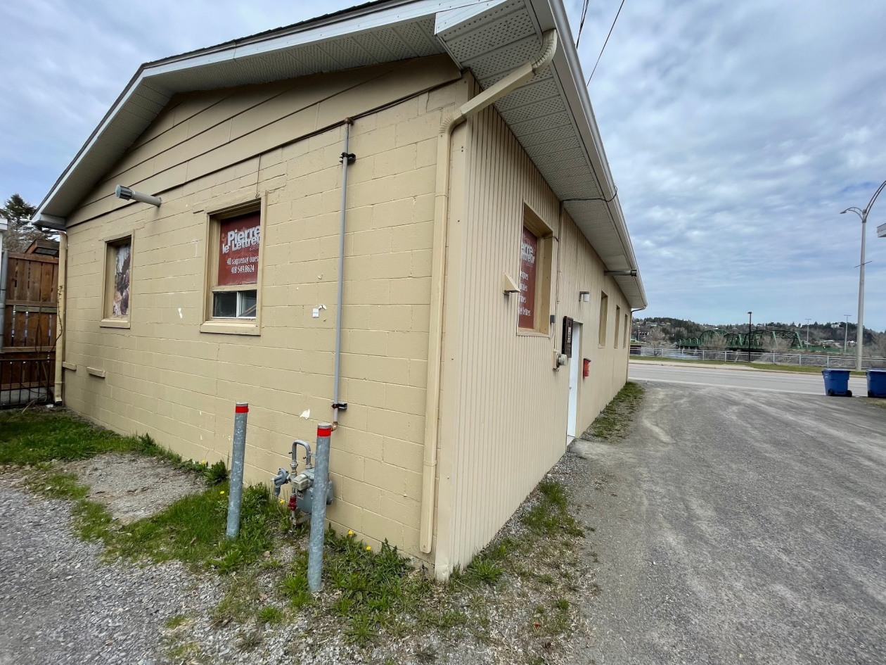 Extérieur — 40, Boul. du Saguenay O., Saguenay (Chicoutimi), G7J1C8, Saguenay (Chicoutimi)