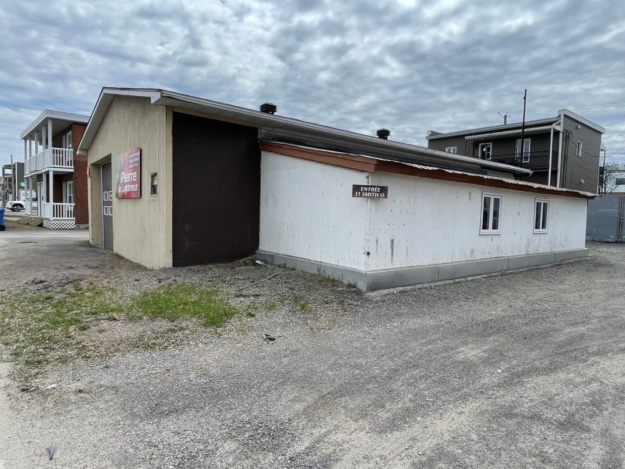 Extérieur — 40, Boul. du Saguenay O., Saguenay (Chicoutimi), G7J1C8, Saguenay (Chicoutimi)