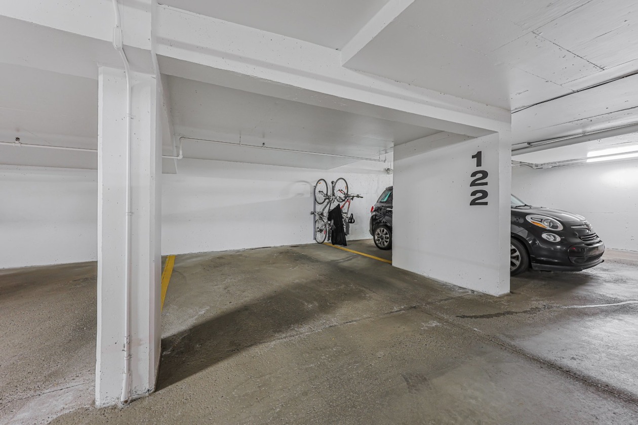 Garage — 201, Ch. du Club-Marin, 1904, Montréal (Verdun/Île-des-Soeurs), H3E1T4, Montréal (Verdun/Île-des-Soeurs)
