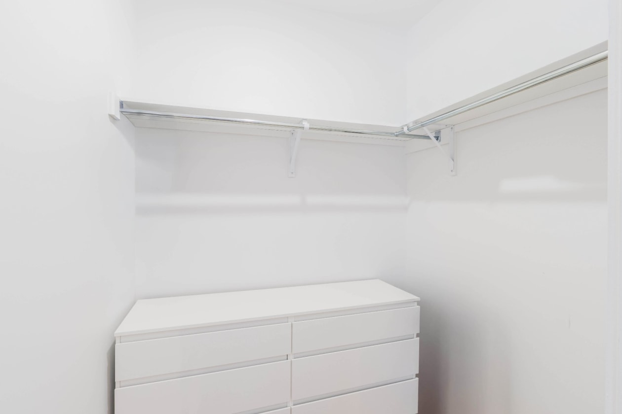 Penderie — 2620, Ch. du Parc, 3300, Orford, J1X7A2, Orford