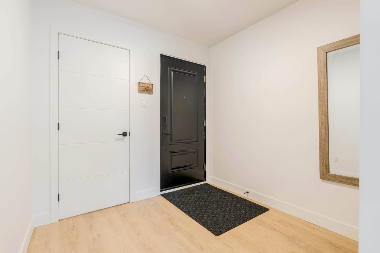 Hall d'entrée — 2620, Ch. du Parc, 3300, Orford, J1X7A2, Orford