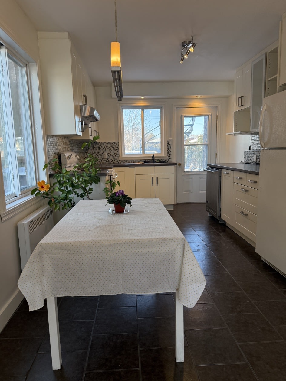 Photo 3 — 565 Rue Le Moyne O., Longueuil, J4H 1X5, Longueuil