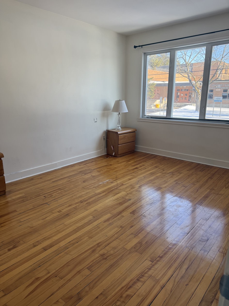 Photo 7 — 565 Rue Le Moyne O., Longueuil, J4H 1X5, Longueuil