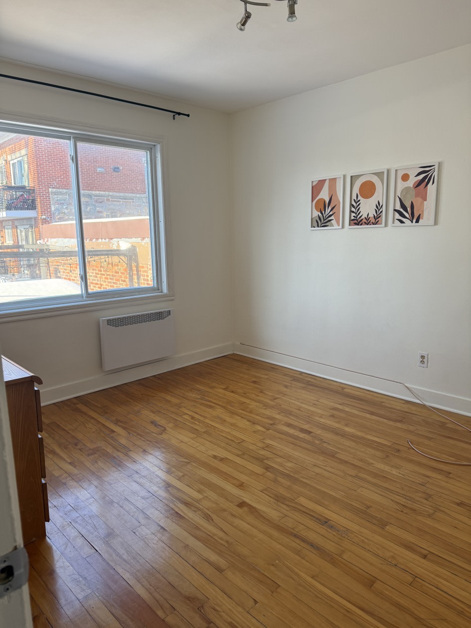 Photo 4 — 565 Rue Le Moyne O., Longueuil, J4H 1X5, Longueuil