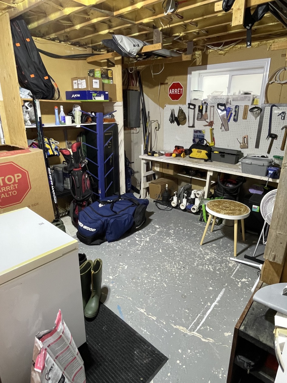 Atelier — 251 Rue Deshaies, Amos, J9T 3X8, Amos