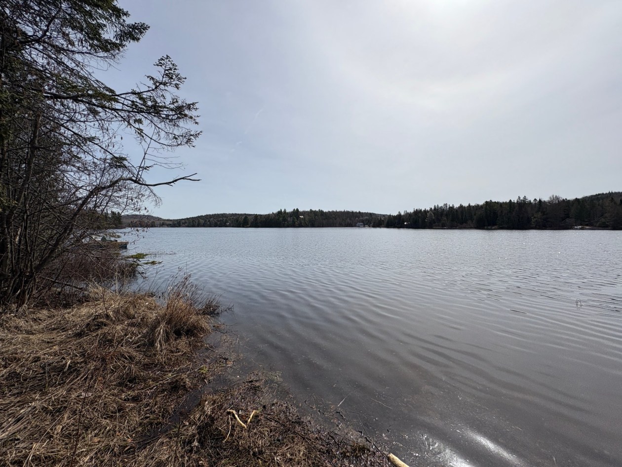 Bord de l'eau — 1031, Rg du Sacré-Coeur, Saint-Jean-de-Matha, J0K2S0, Saint-Jean-de-Matha