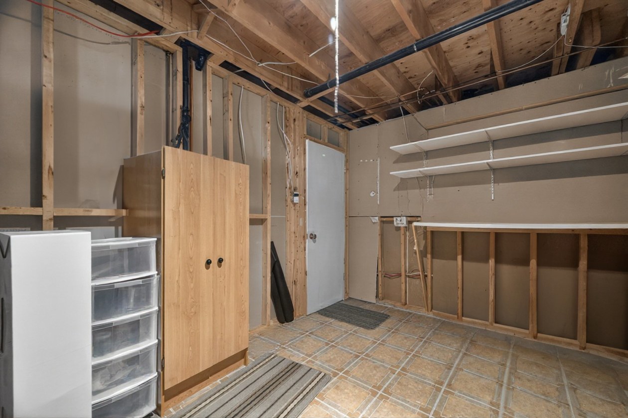 Rangement — 273, Rue Corneau, Rimouski, G5L7V4, Rimouski