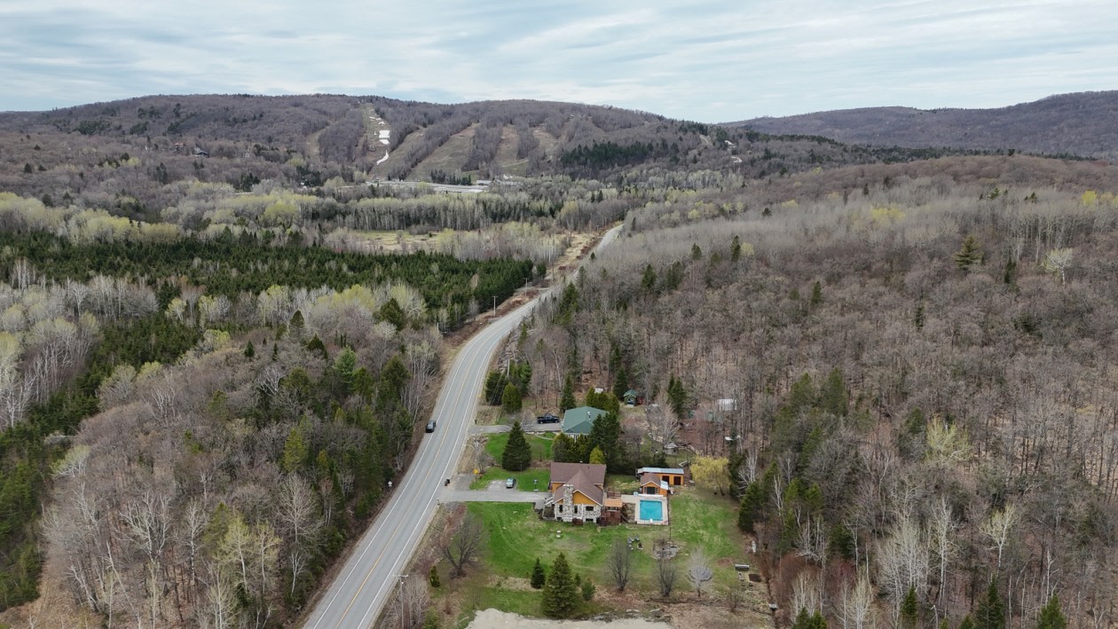 Photo 5 — 8000 Chemin de la Vallée-Du-Parc, Shawinigan, G9T 0M9, Shawinigan