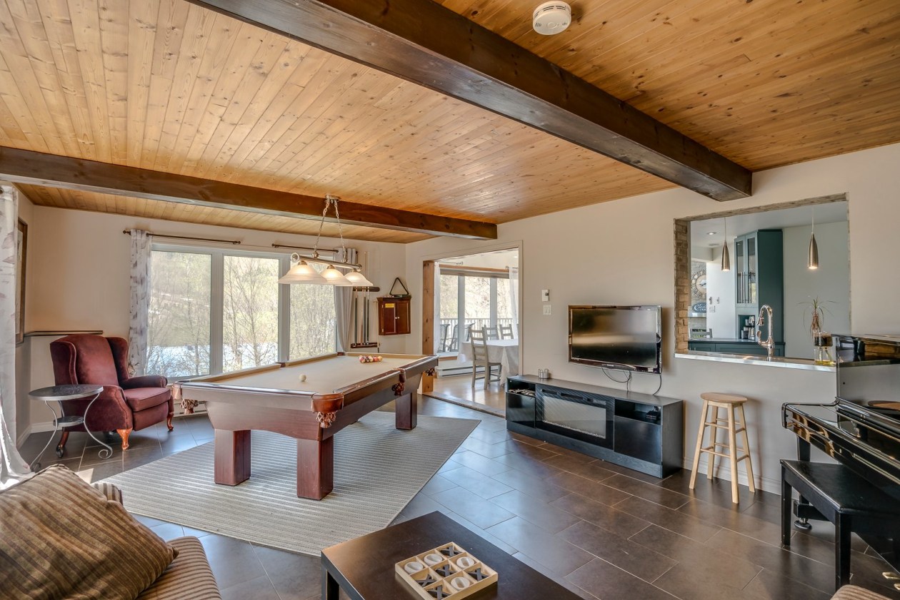 Salle familiale — 61, Ch. de la Perdrix, Stoneham-et-Tewkesbury, G3C2J6, Stoneham-et-Tewkesbury