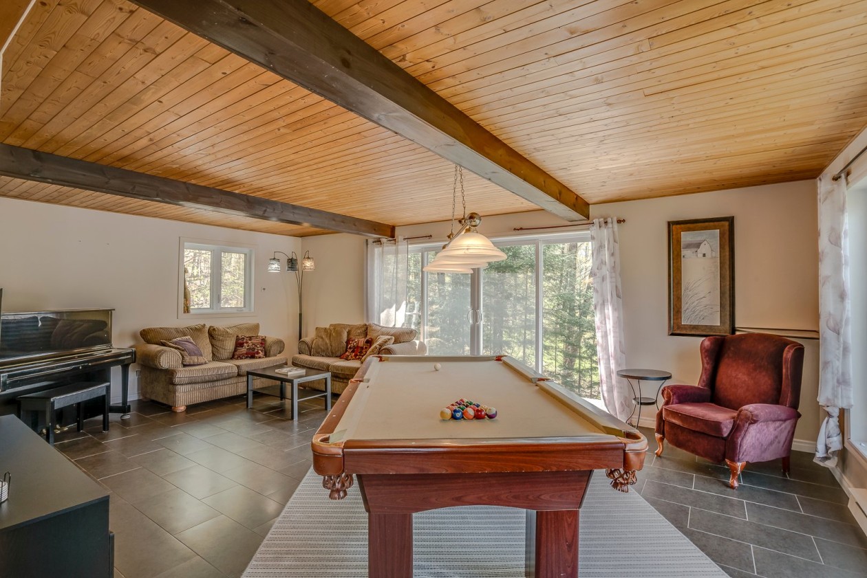 Salle familiale — 61, Ch. de la Perdrix, Stoneham-et-Tewkesbury, G3C2J6, Stoneham-et-Tewkesbury