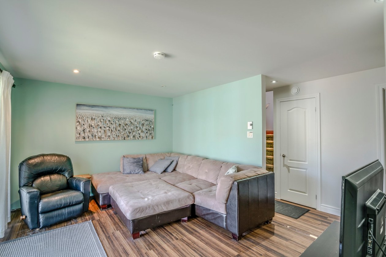 Salle familiale — 61, Ch. de la Perdrix, Stoneham-et-Tewkesbury, G3C2J6, Stoneham-et-Tewkesbury