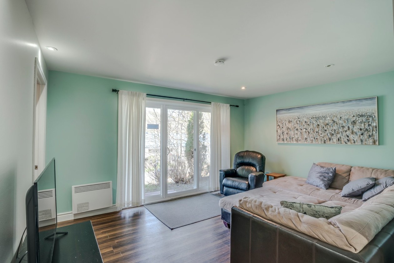 Salle familiale — 61, Ch. de la Perdrix, Stoneham-et-Tewkesbury, G3C2J6, Stoneham-et-Tewkesbury