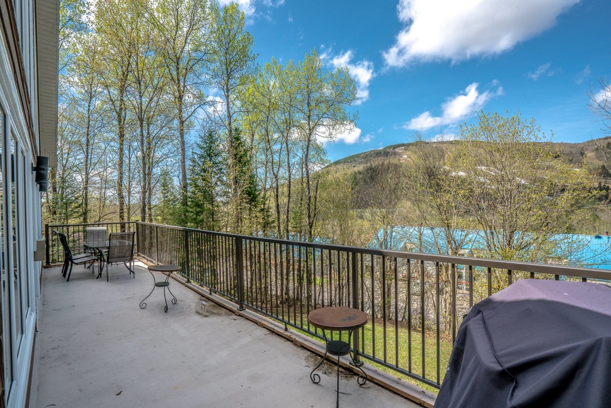 Balcon — 61, Ch. de la Perdrix, Stoneham-et-Tewkesbury, G3C2J6, Stoneham-et-Tewkesbury