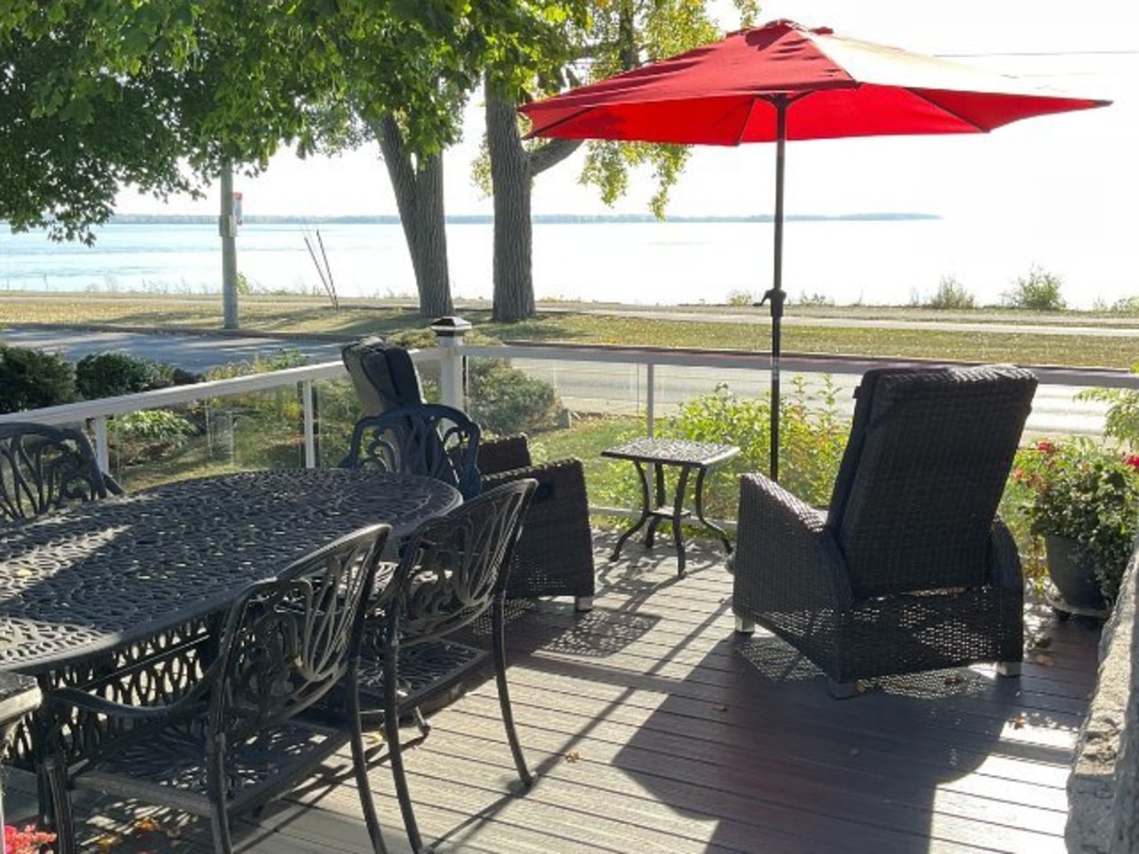 Balcon — 5150, Boul. St-Joseph, Montréal (Lachine), H8T1S2, Montréal (Lachine)