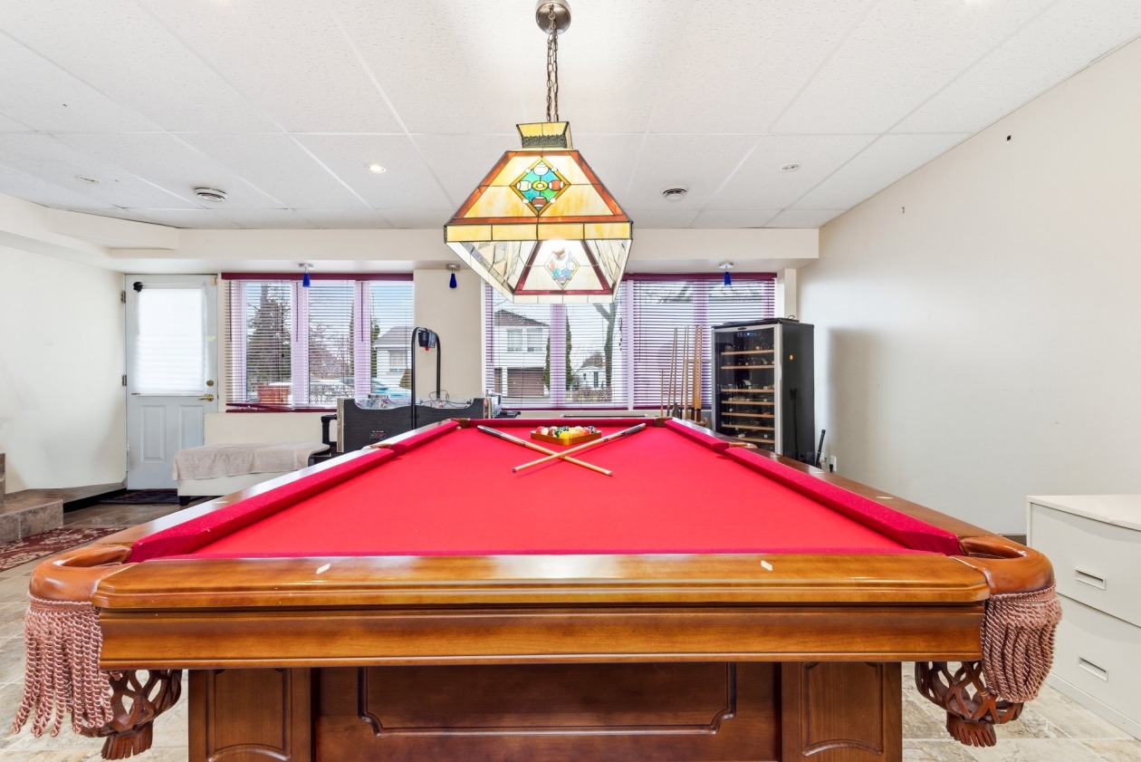 Salon — 20, Boul. Ste-Marguerite, Châteauguay, J6K1M1, Châteauguay