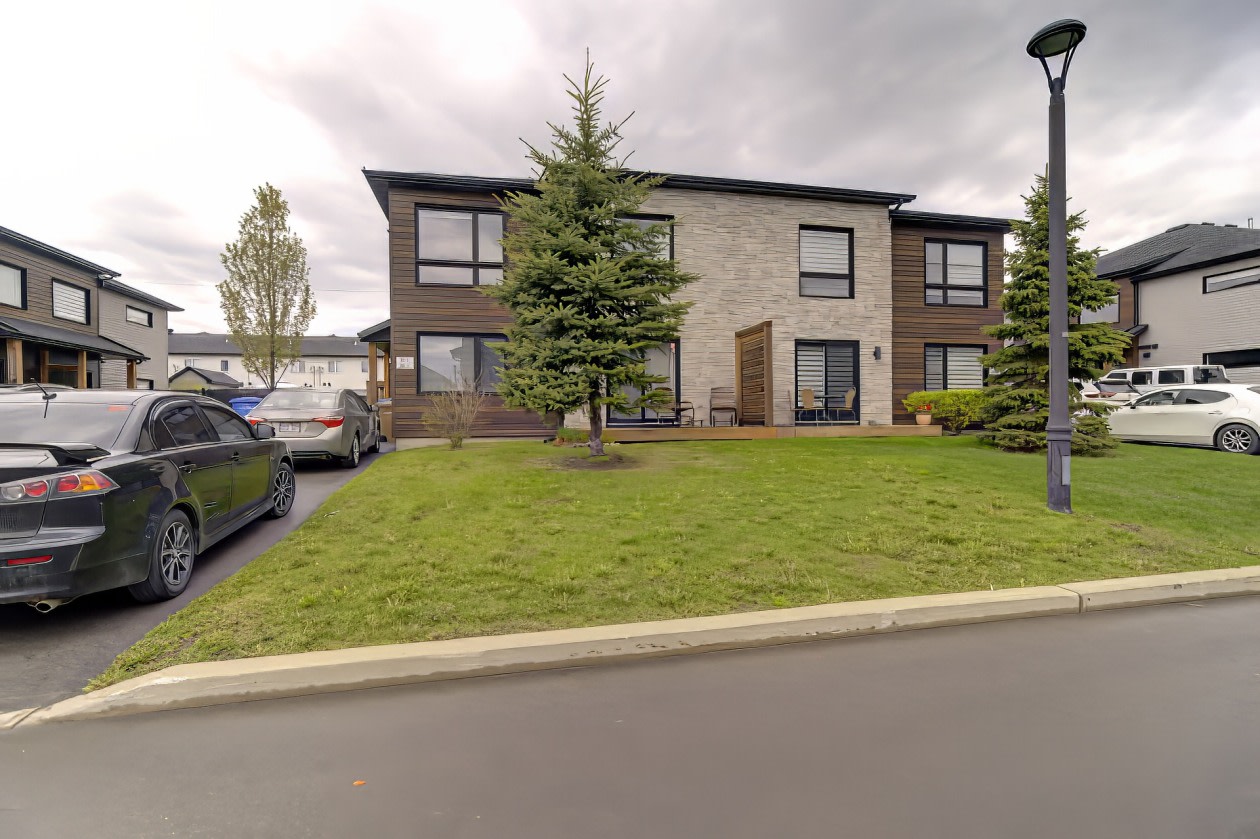 8630 Rue M.-J.-Drapeau