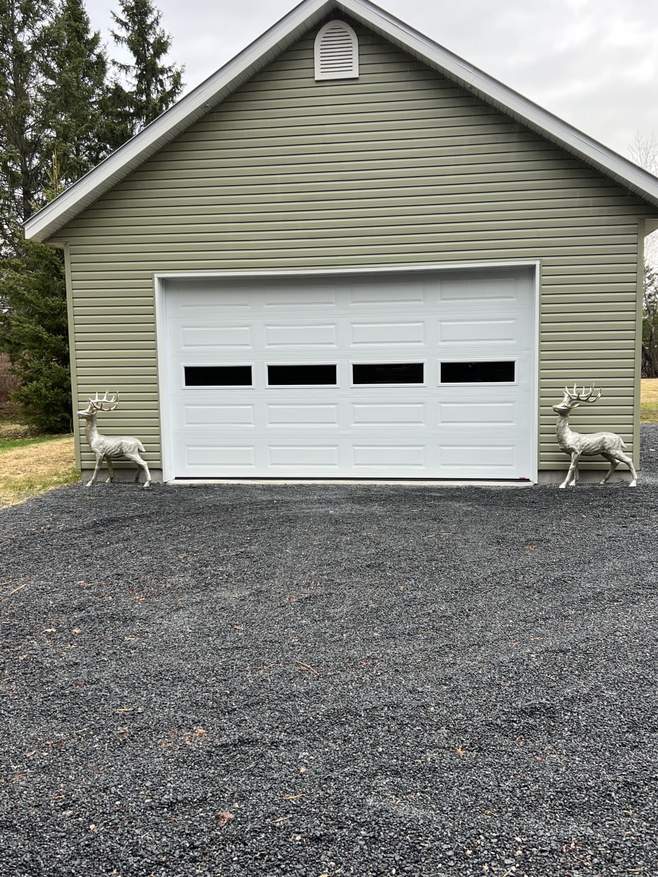 Garage — 1284 Rang Sainte Anne, Métabetchouan-Lac-à-la-Croix, G8G 1A3, Métabetchouan-Lac-à-la-Croix