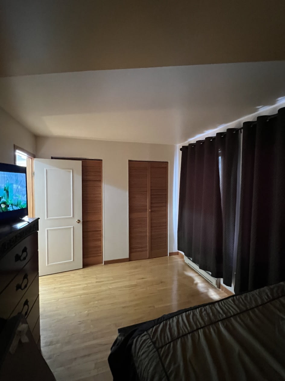 Chambre à coucher principale — 1284 Rang Sainte Anne, Métabetchouan-Lac-à-la-Croix, G8G 1A3, Métabetchouan-Lac-à-la-Croix