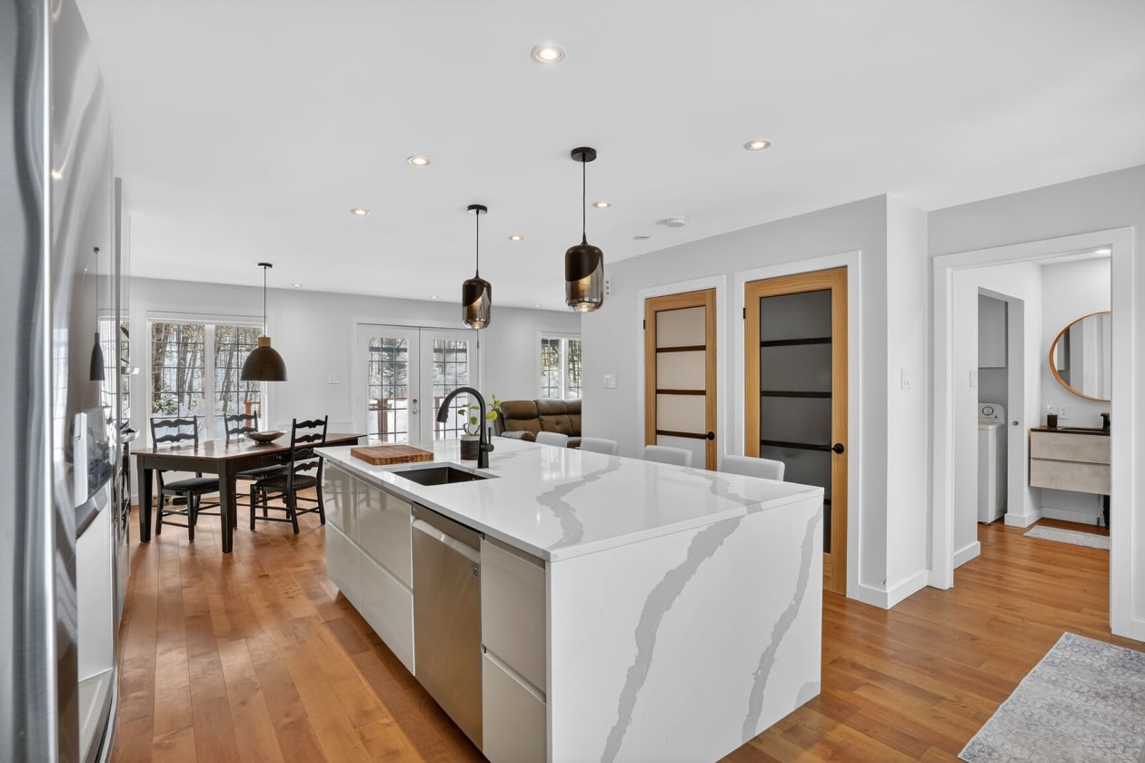 Photo 3 — 160 Rue Isabelle, Sainte-Sophie, J5J 2J6, Sainte-Sophie