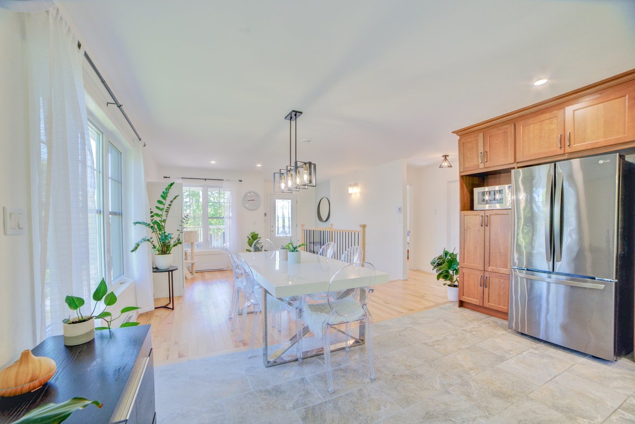 Salle à manger — 1255, Rue des Lys, Sherbrooke (Fleurimont), J1E3T5, Sherbrooke (Fleurimont)