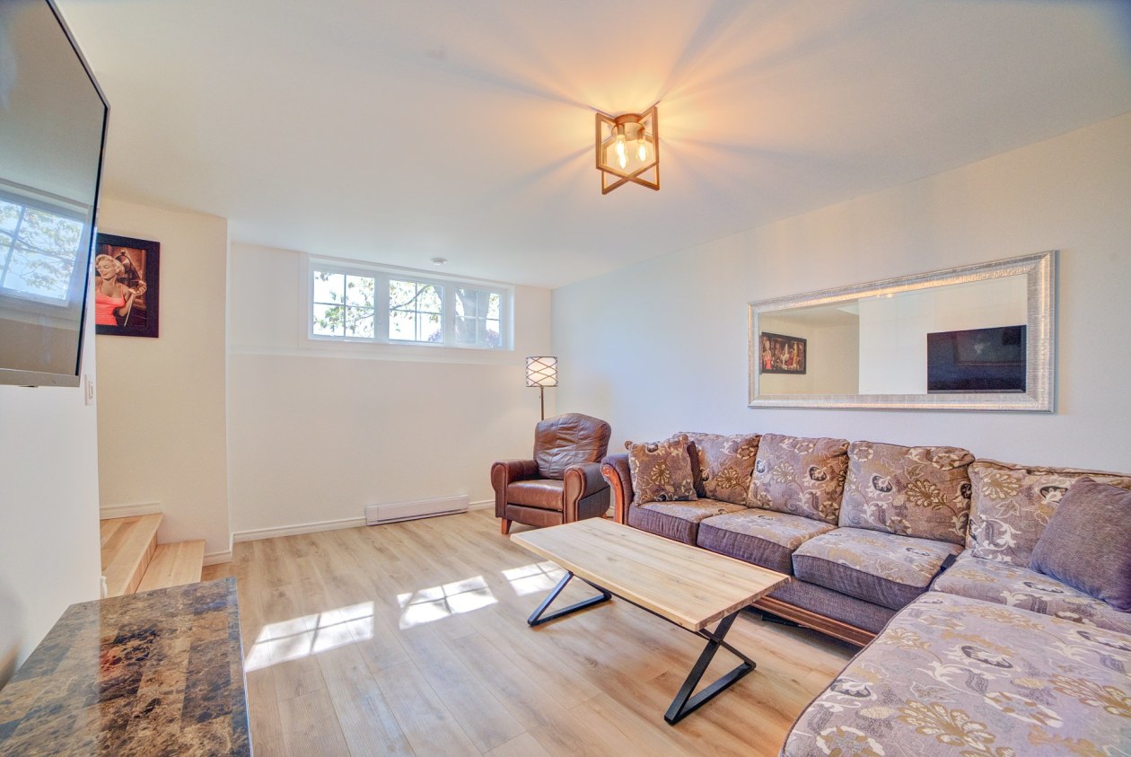 Salle familiale — 1255, Rue des Lys, Sherbrooke (Fleurimont), J1E3T5, Sherbrooke (Fleurimont)