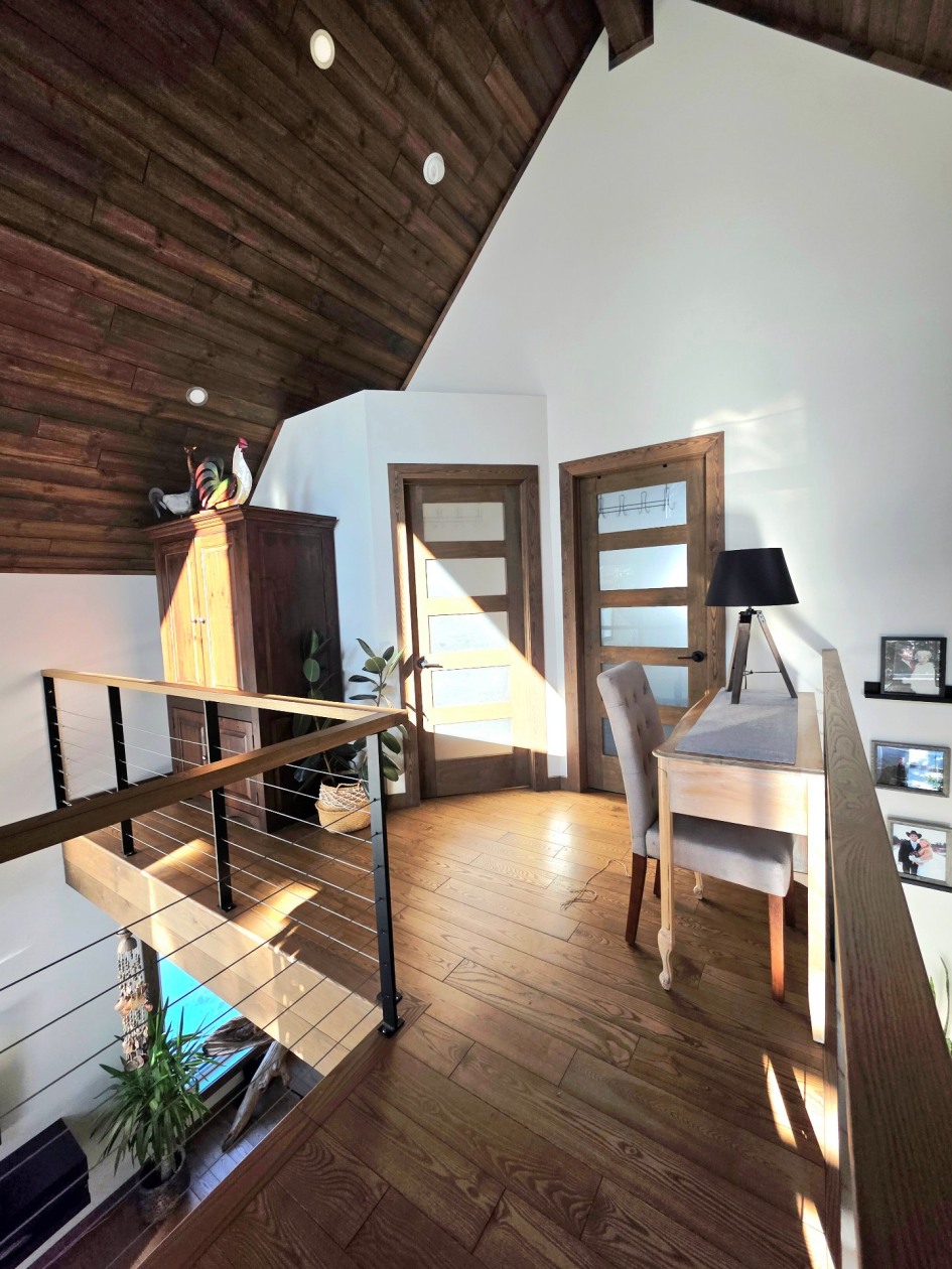 Mezzanine — 74, Route Bertrand-Ross, Saint-Ulric, G0J3H0, Saint-Ulric