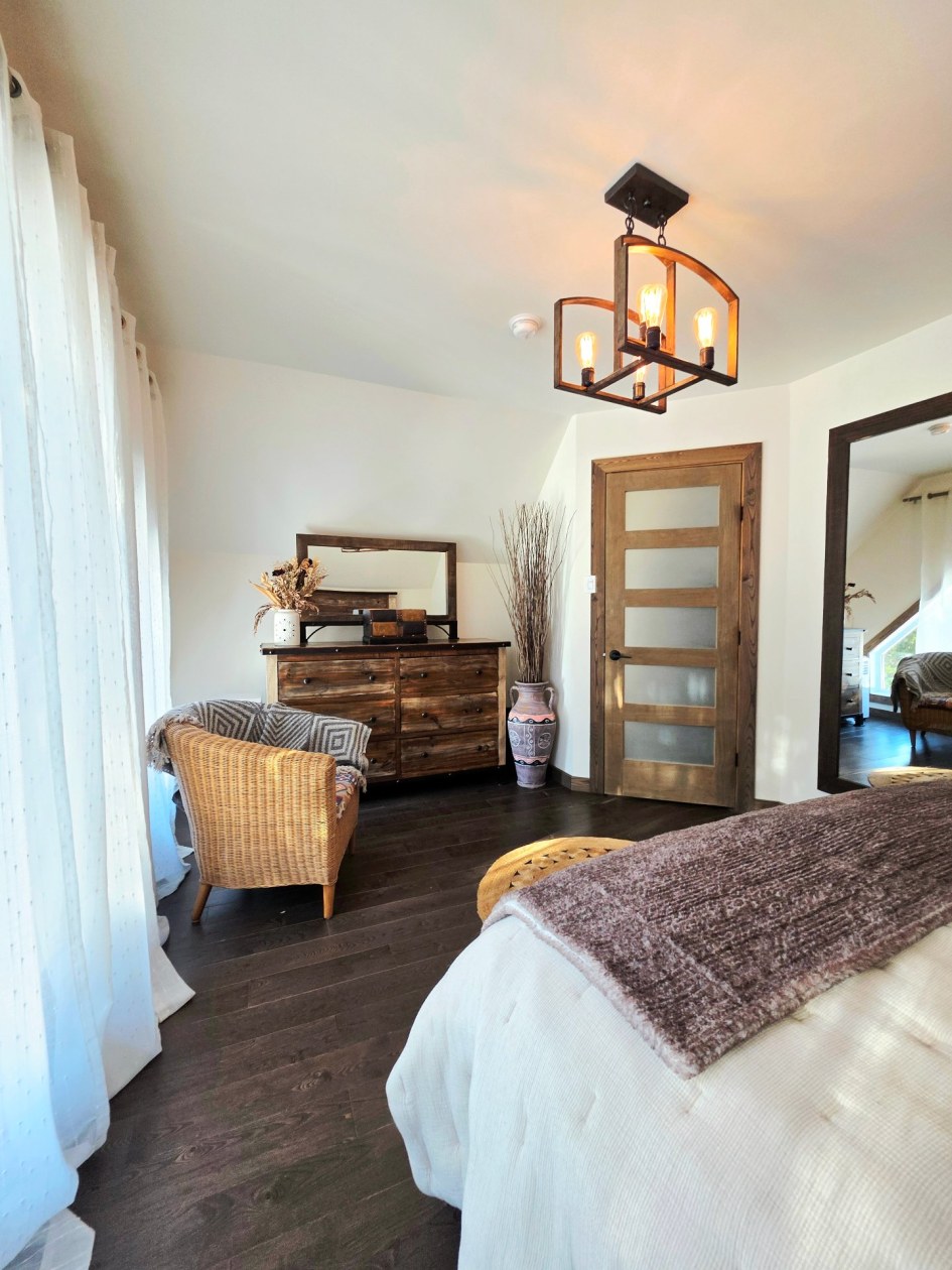 Chambre à coucher principale — 74, Route Bertrand-Ross, Saint-Ulric, G0J3H0, Saint-Ulric