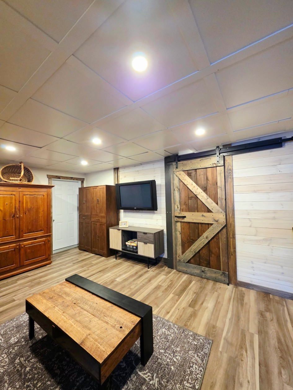 Salle familiale — 74, Route Bertrand-Ross, Saint-Ulric, G0J3H0, Saint-Ulric
