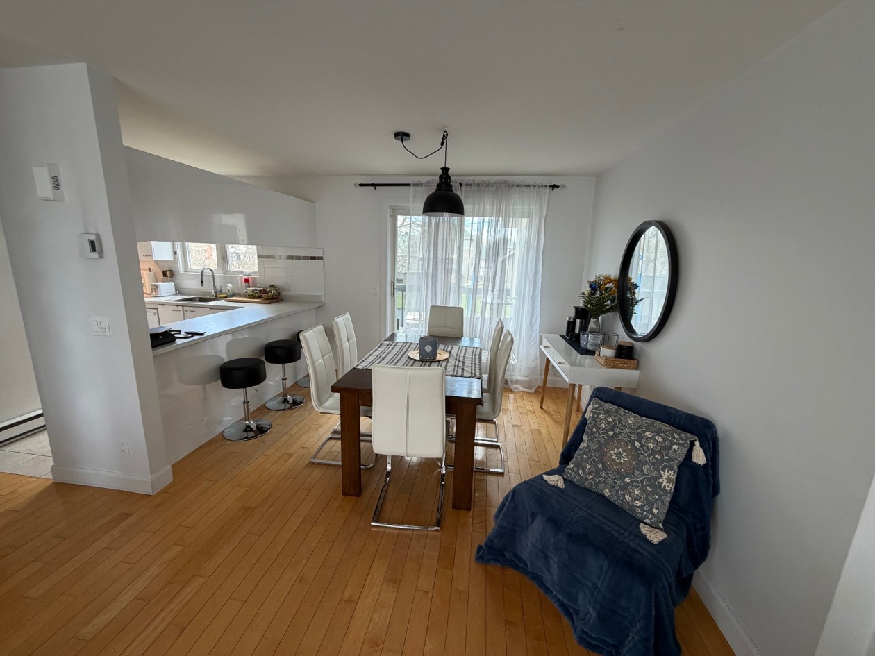 Salle à manger — 609, Rue Jules-Huot, Saguenay (Chicoutimi), G7H5A7, Saguenay (Chicoutimi)
