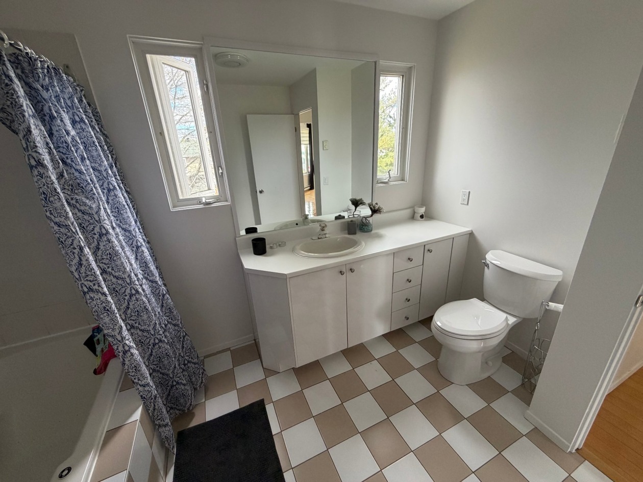 Salle de bains — 609, Rue Jules-Huot, Saguenay (Chicoutimi), G7H5A7, Saguenay (Chicoutimi)