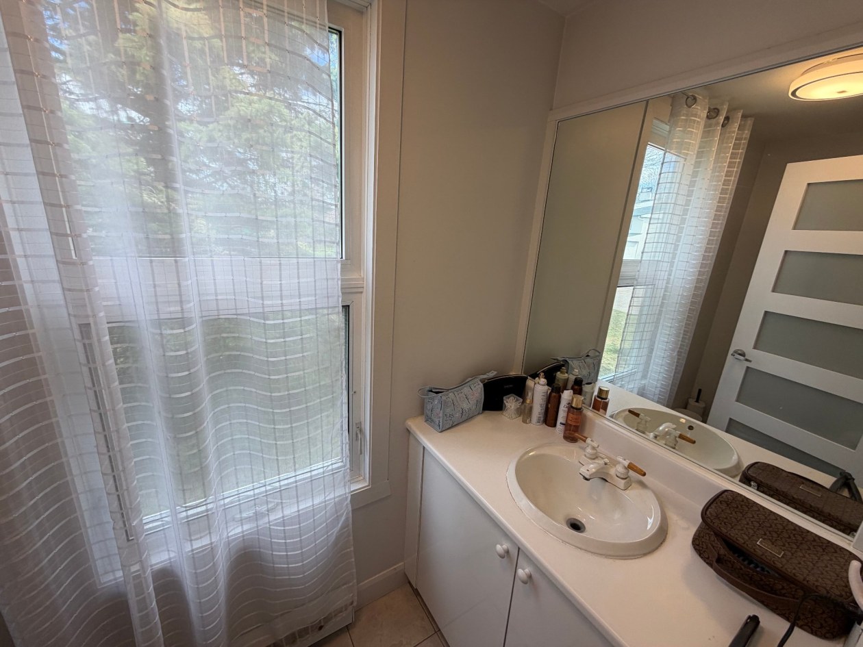 Salle d'eau — 609, Rue Jules-Huot, Saguenay (Chicoutimi), G7H5A7, Saguenay (Chicoutimi)
