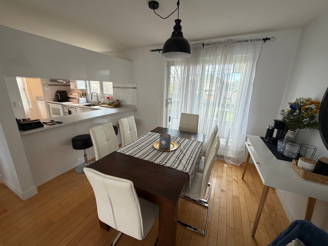 Salle à manger — 609, Rue Jules-Huot, Saguenay (Chicoutimi), G7H5A7, Saguenay (Chicoutimi)