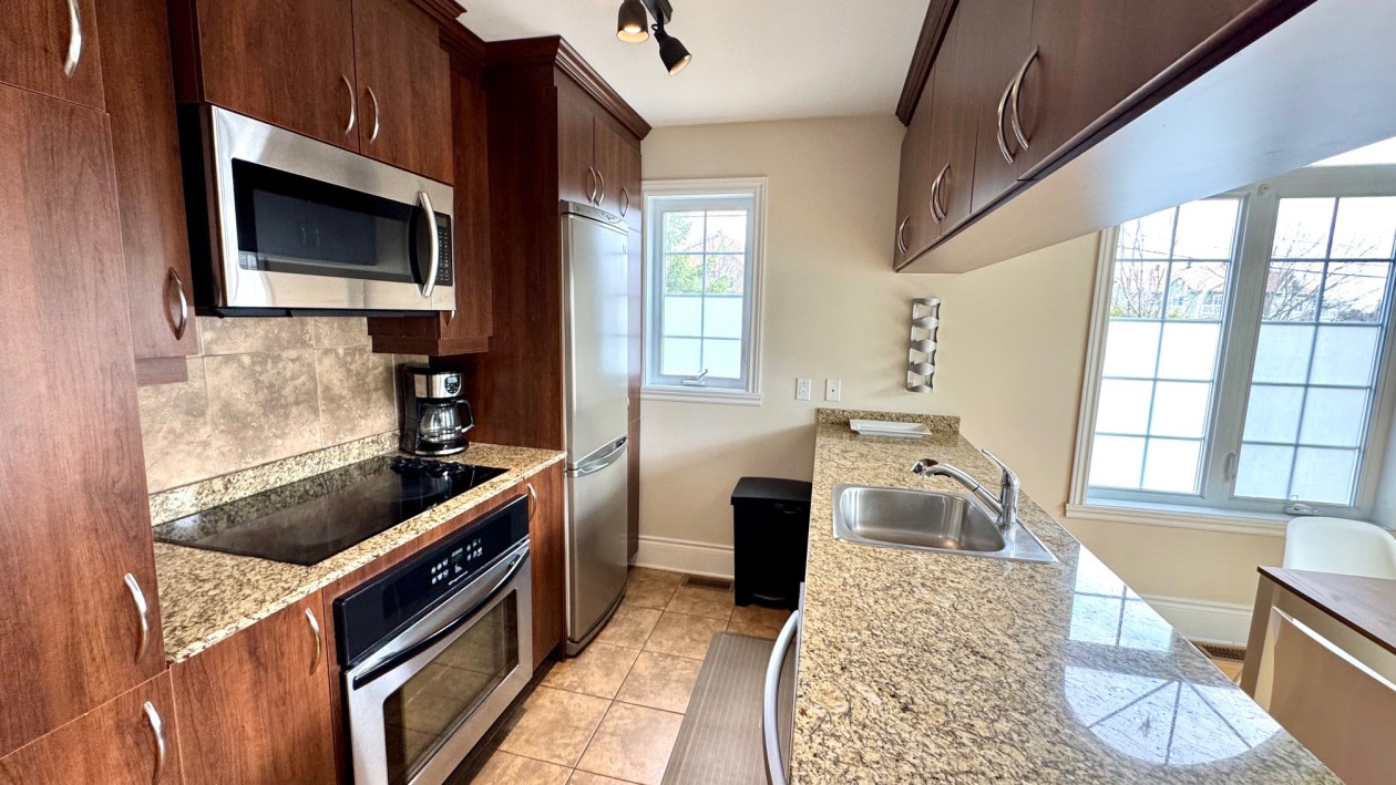 Cuisine — 201-21 Montée Victor-Nymark, 201, Saint-Sauveur, J0R 1R3, Saint-Sauveur