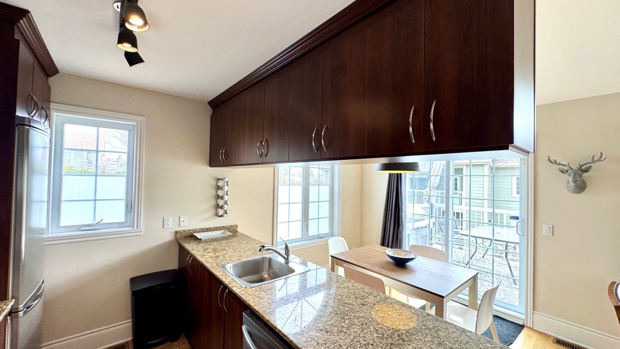 Cuisine — 201-21 Montée Victor-Nymark, 201, Saint-Sauveur, J0R 1R3, Saint-Sauveur