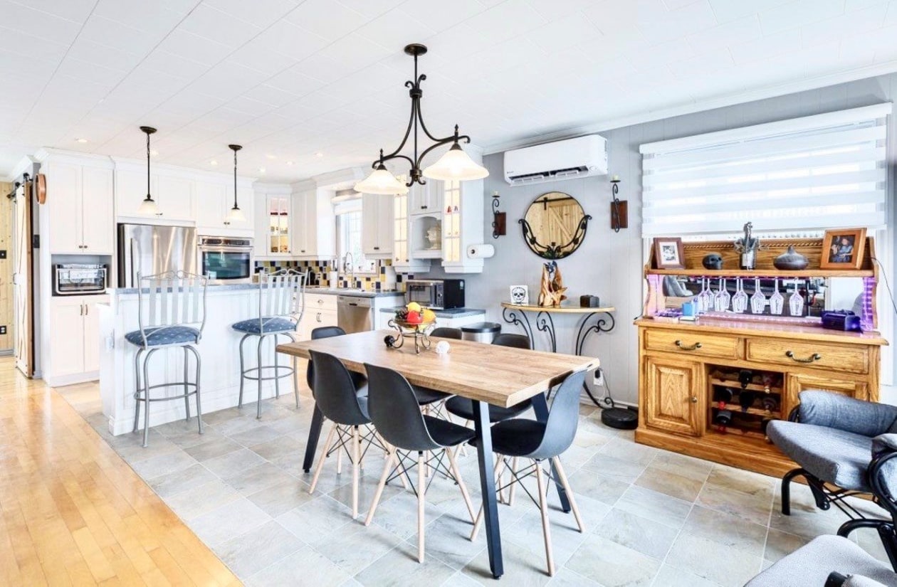 Salle à manger — 125, Rue Principale, Lambton, G0M1H0, Lambton