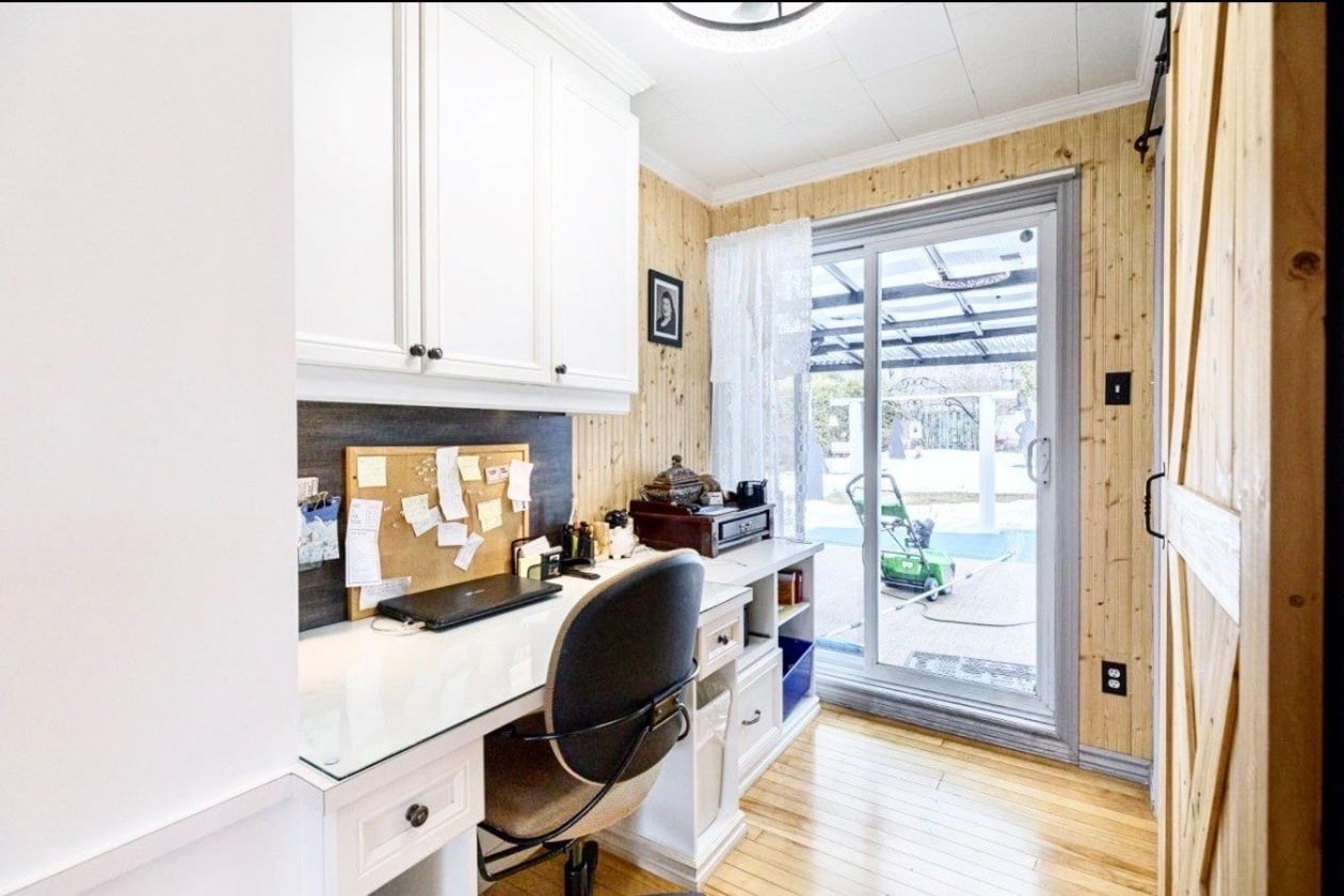 Bureau — 125, Rue Principale, Lambton, G0M1H0, Lambton