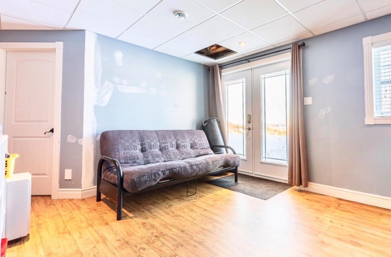 Salle familiale — 667, Ch. de la Colline, Saint-Romain, G0Y1L0, Saint-Romain