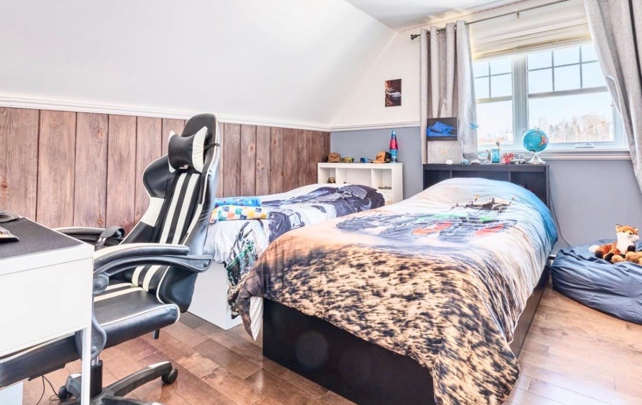 Chambre à coucher — 667, Ch. de la Colline, Saint-Romain, G0Y1L0, Saint-Romain