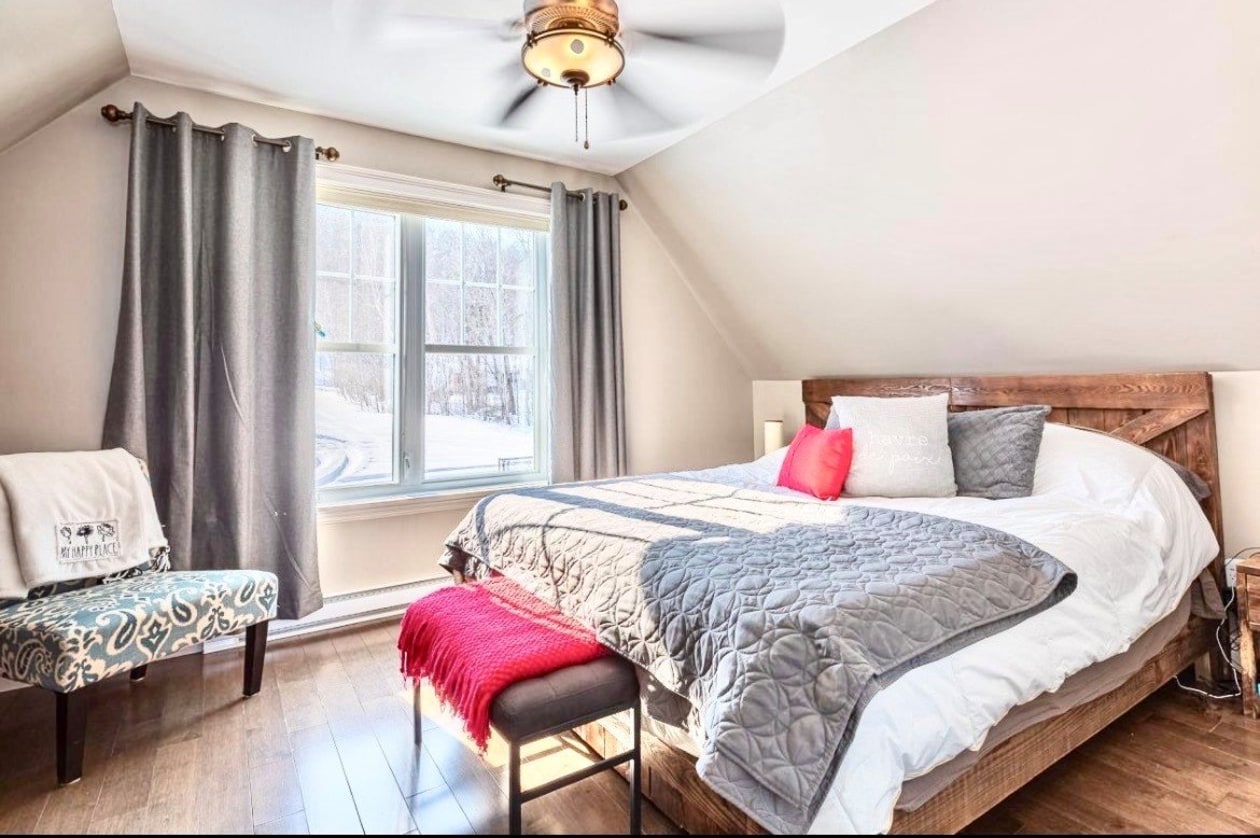 Chambre à coucher — 667, Ch. de la Colline, Saint-Romain, G0Y1L0, Saint-Romain