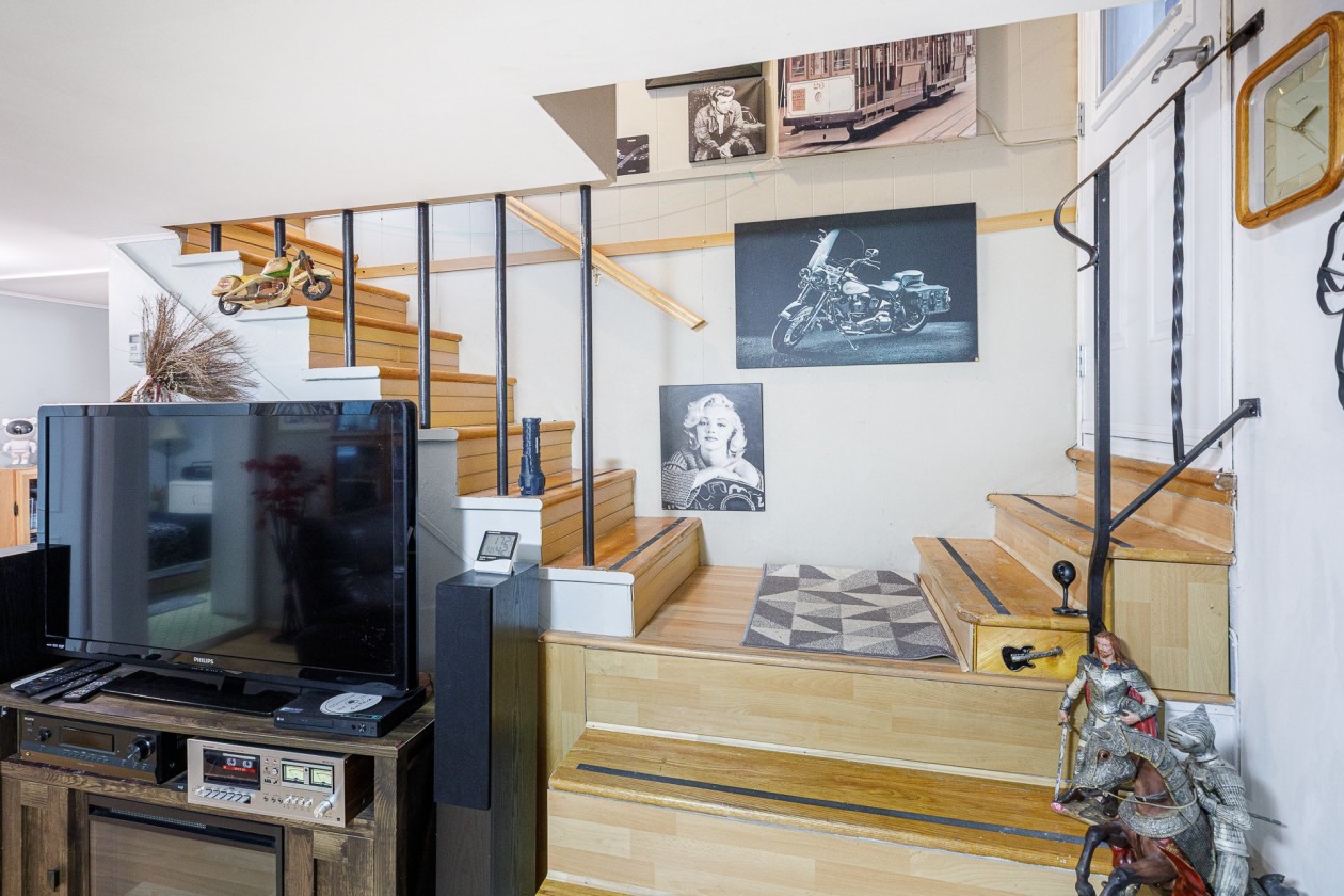 Escalier — 125, Rue Principale, Lambton, G0M1H0, Lambton
