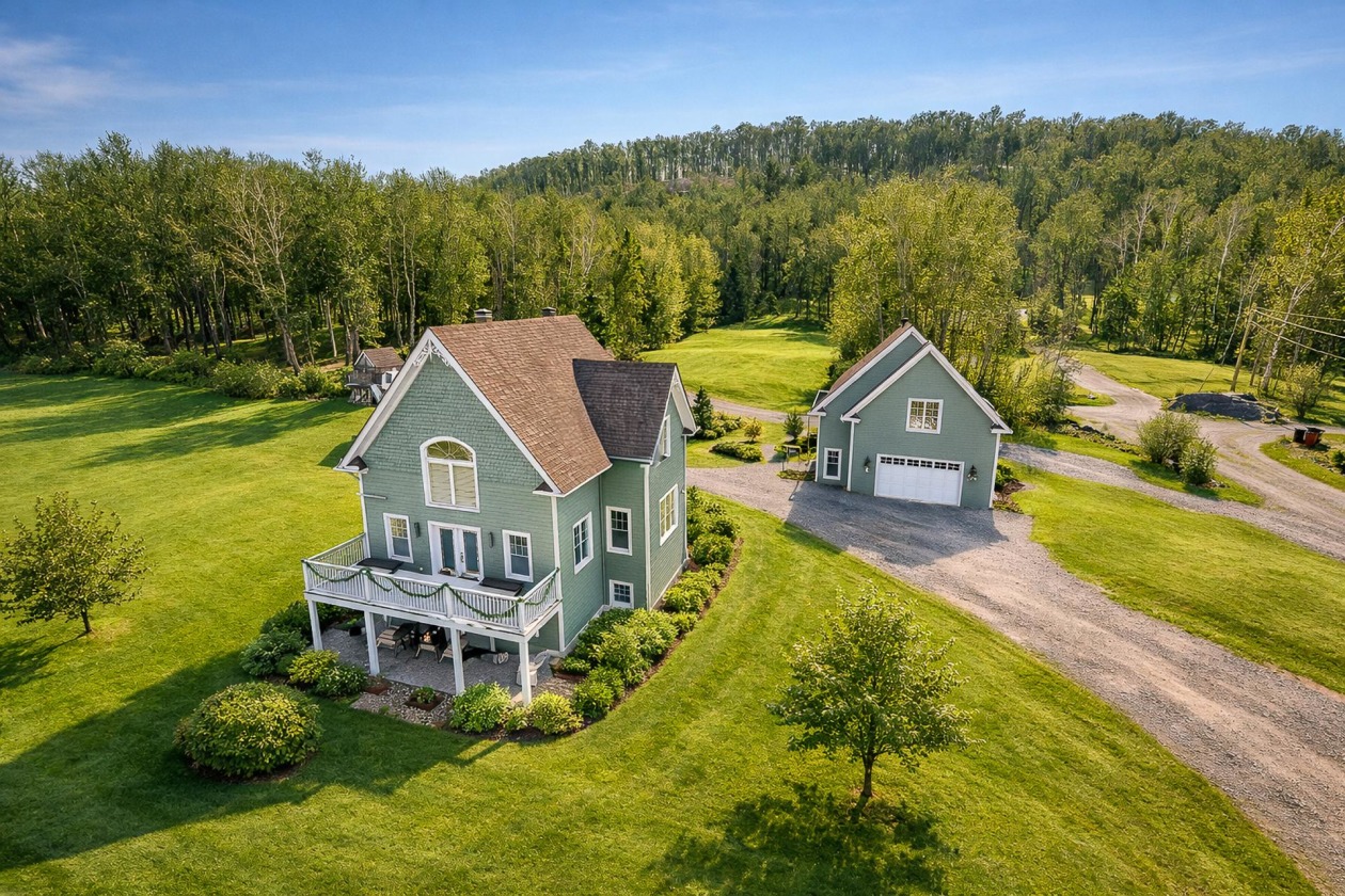 Photo aérienne — 667, Ch. de la Colline, Saint-Romain, G0Y1L0, Saint-Romain